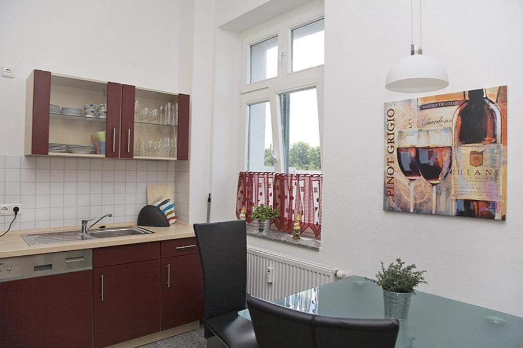Silbermoewe Apartment Росток Екстериор снимка
